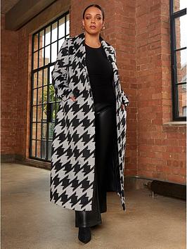 Chi Chi London Dogtooth Coat - Black